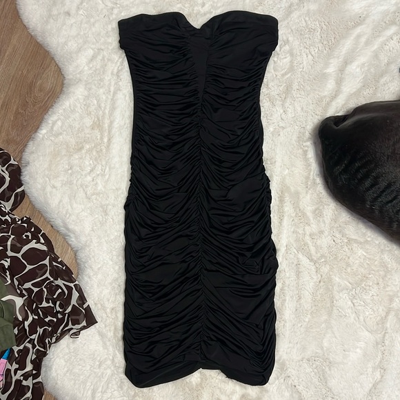 Vintage Marciano Strapless Black Ruched Body-con Dress - Picture 1 of 5